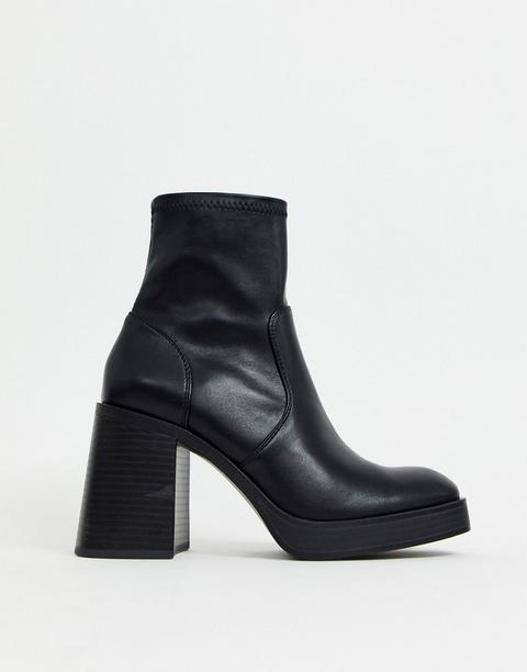 Stradivarius Faux Leather Chunky Pull On Boot In Black