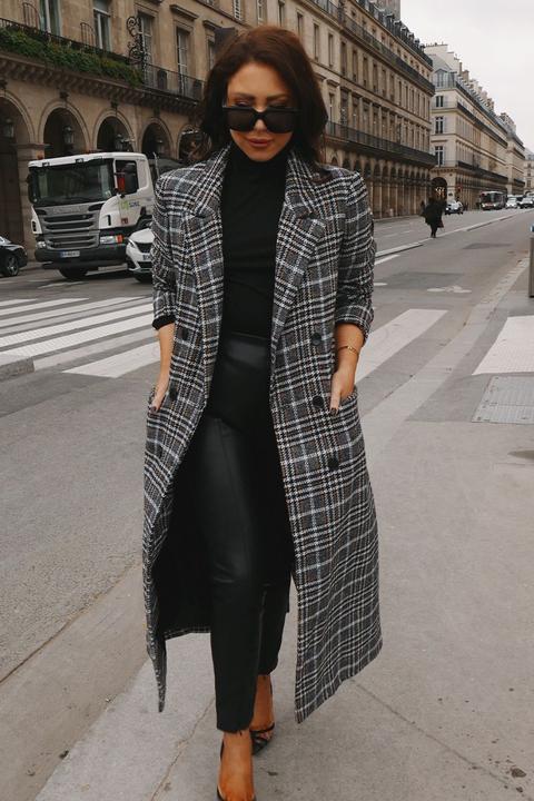 Black Coats - Lorna Luxe Black 'parisienne' The Perfect Coat