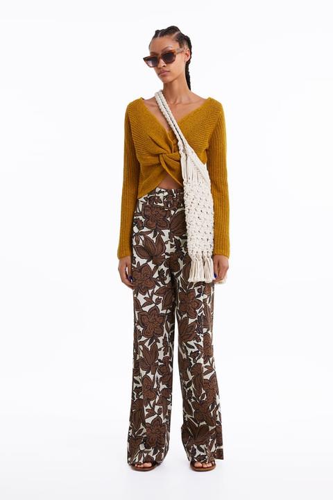 Floral Printed Pants from Zara on 21 Buttons