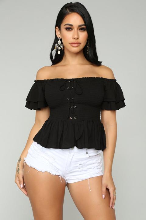 Anaith Off Shoulder Top - Black