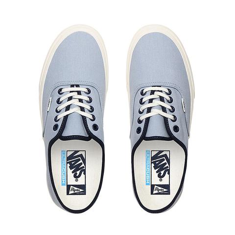 vans authentic surf