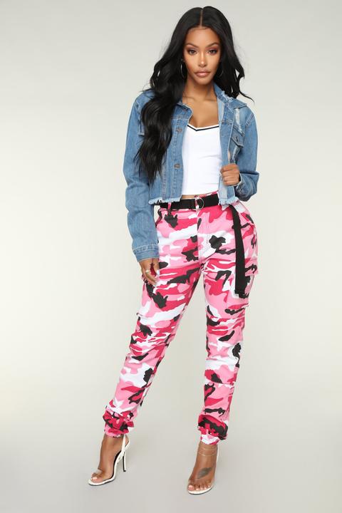 camo joggers pink