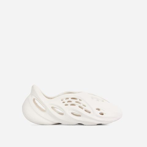 Super-bass Cut Out Detail Slip On In Off White Rubber, White