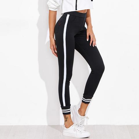 Pantaloni A Strisce A Contrasto
