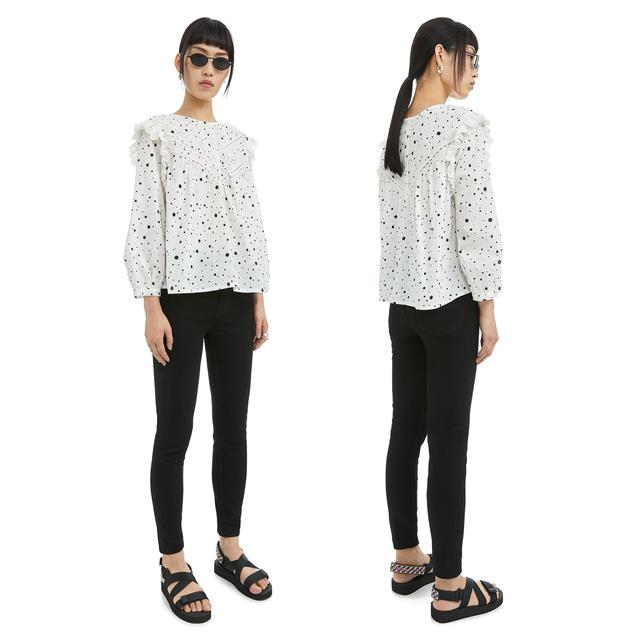 Blusa Volantes Moon Print Blanca from Bimba Y Lola on 21 Buttons