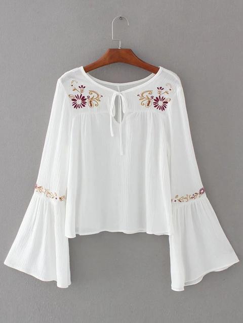 Blusa Con Bordado De Flor De Manga Acampanada Cuello Con Cordón Blanco