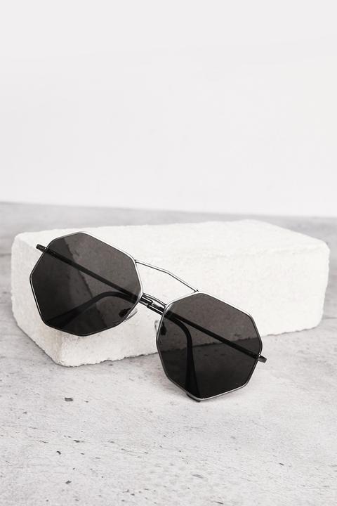 Black Metal Frame Sunglasses