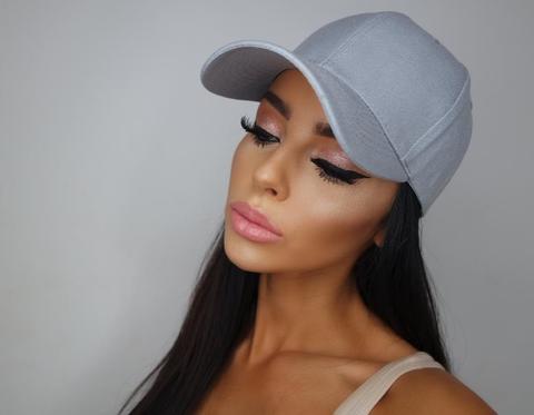 Grey Cap