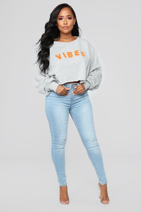 Vibes Cropped Crewneck Top - Heather Grey