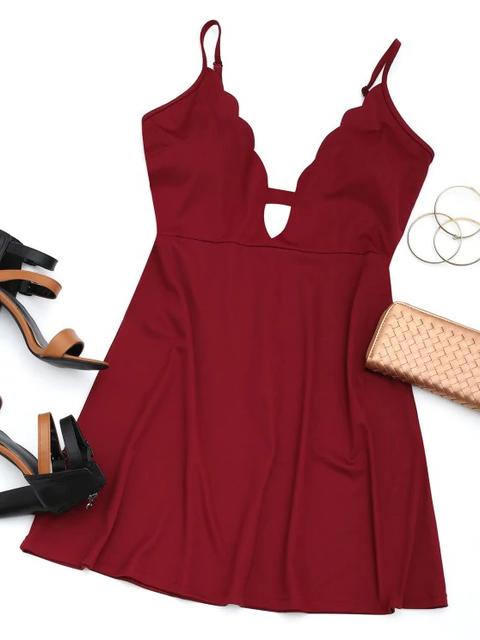 Mini Vestido Festoneado Wine Red