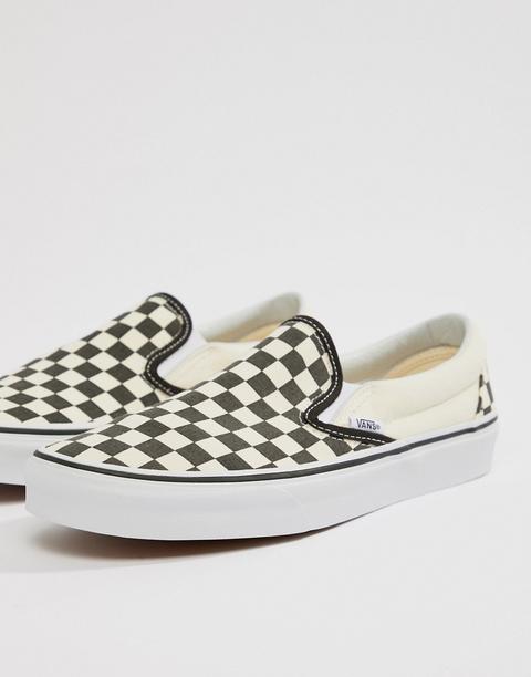 vans classic slip on trainers in checkerboard