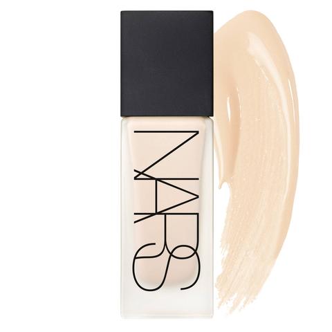 All Day Luminous Weightless Foundation Fondotinta Liquido