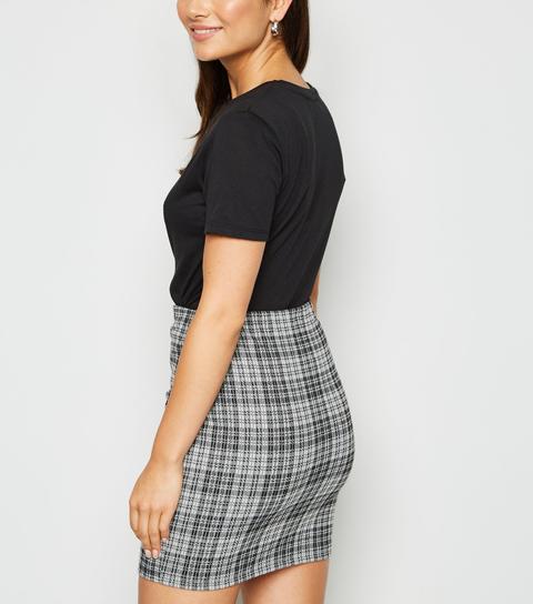 Petite Black Check Tube Skirt New Look