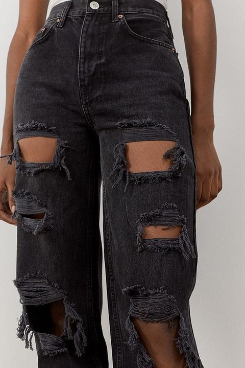 black ripped jeans baggy
