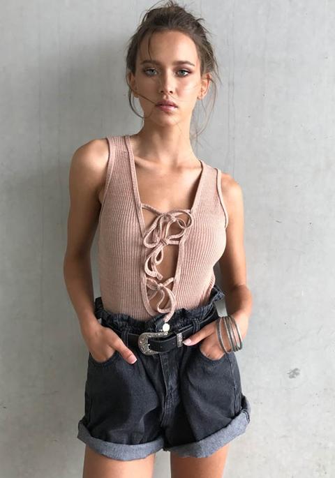 Pantaloni Corti Chiaro Profondo V Senza Maniche Pizzo Rosa