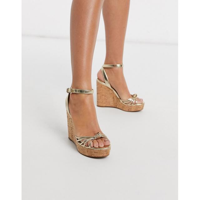 Sandalias De Tacón Y Cuña De Cuero Dorado Kaoedia De Aldo from ASOS on 21  Buttons
