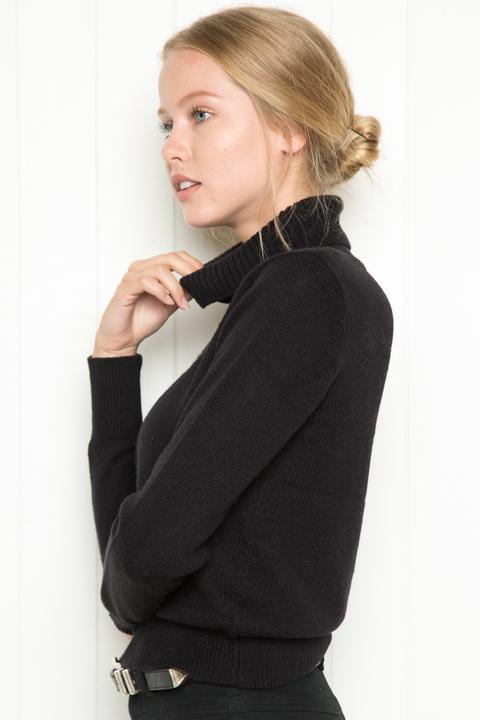 Ardie Turtleneck Sweater