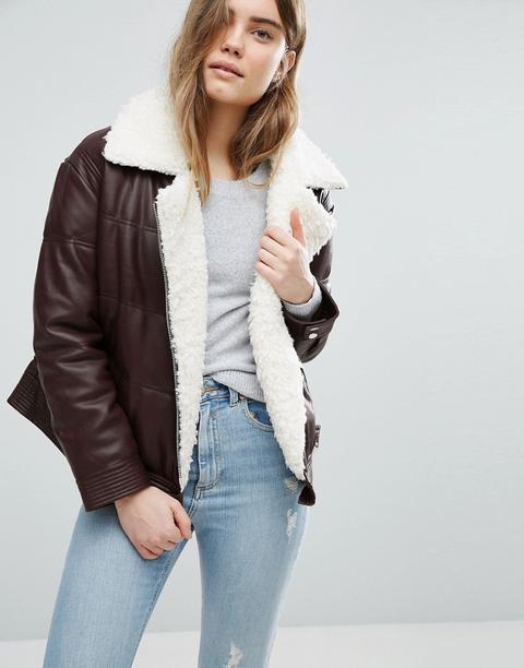 Chaqueta Acolchada De Efecto Cuero Estilo Aviador Con Forro De Borreguito De Asos