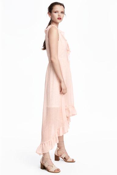 Vestido De Crepé Con Volantes