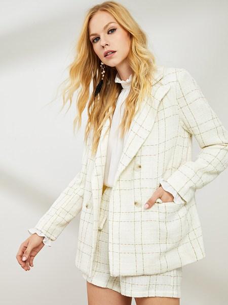 Traje De Cuadros De Cuello Notch Con Botones