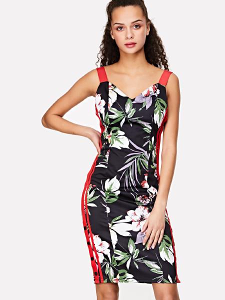Abito Con Bottoni Floreali A Fiori