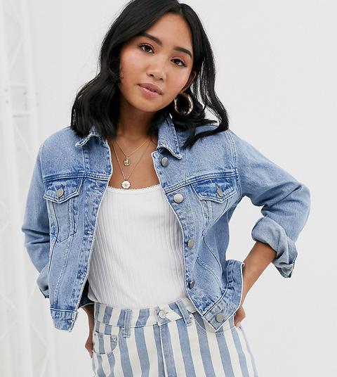 Chaqueta Vaquera Encogida En Azul Con Lavado Medio De Asos Design Petite