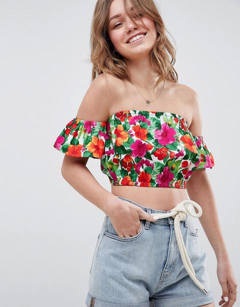 Asos Design - Top Tropicale Corto Con Spalle Scoperte E Maniche A Volant - Multicolore