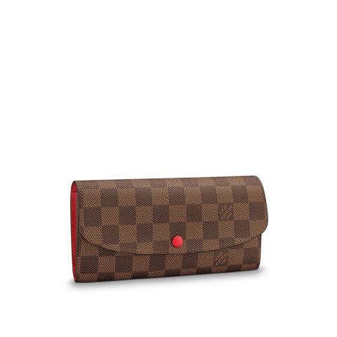 Portafoglio Emilie from Louis Vuitton on 21 Buttons