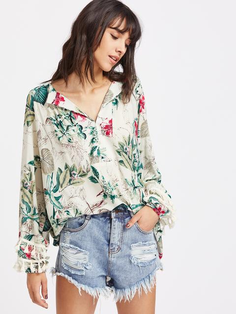 Blusa Escote V Con Fleco Con Estampado Tropical