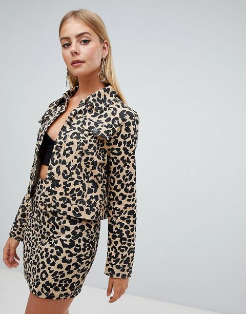 Chaqueta Vaquera Con Estampado De Leopardo De Prettylittlething