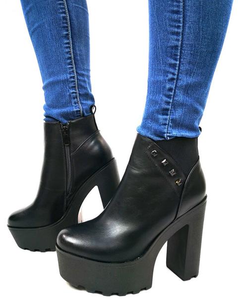 Botines Plataforma Con Gomas