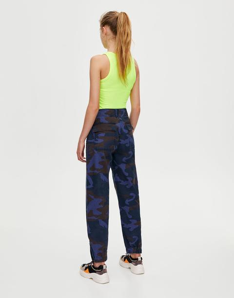 pull and bear camo pants