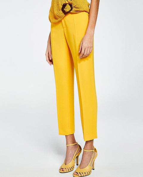 Sfera - Pantalón Recto De Mujer En Color Mostaza