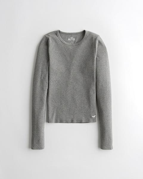 layered hollister t shirt