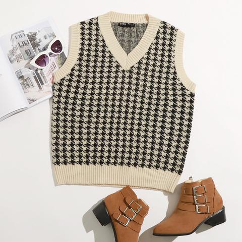 Houndstooth Cropped Sweater Vest