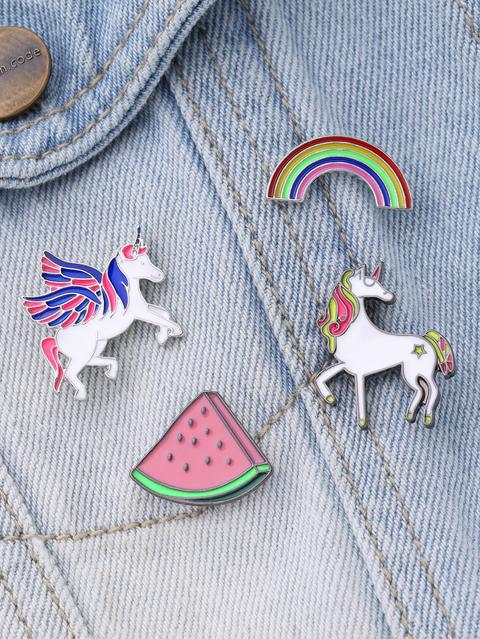 Horse & Rainbow Design Brooch Set