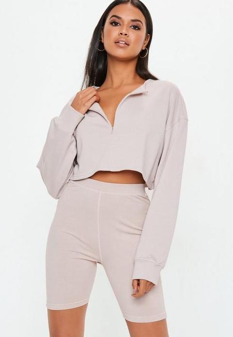 zip front cropped sweater