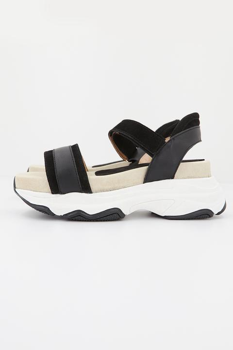 Jump Sandal