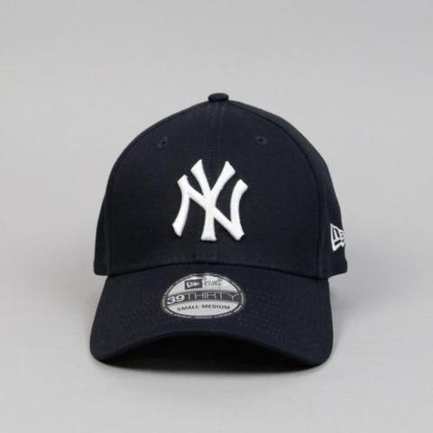 Gorra New Era League Bas