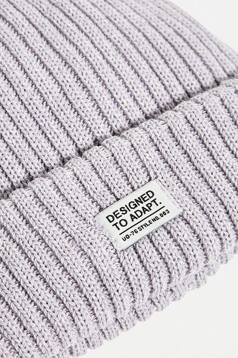 urban outfitters lilac beanie