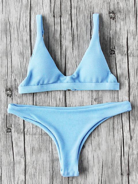 Set Bikini En Triángulo Con Textura