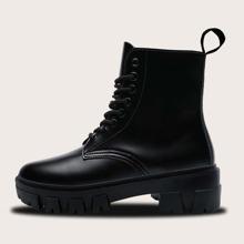 Botas De Combate Con Cordón Delantero from SheIn on 21 Buttons