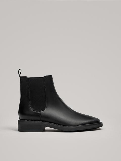 Botin Plano Chelsea from Massimo Dutti on 21 Buttons