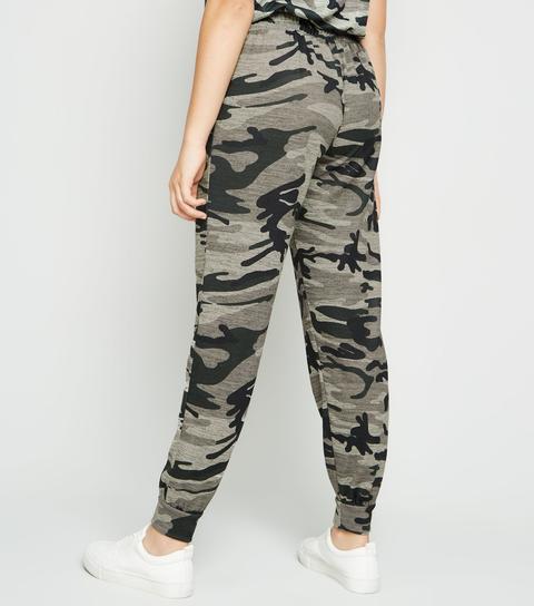 New Look Girls Camo Cargo Trousers 