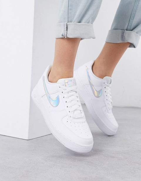 Nike Air Force 1 '07 Trainers In White And Metallic Silver