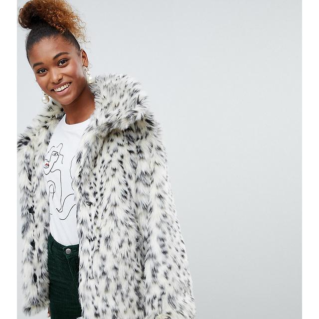 monki leopard coat