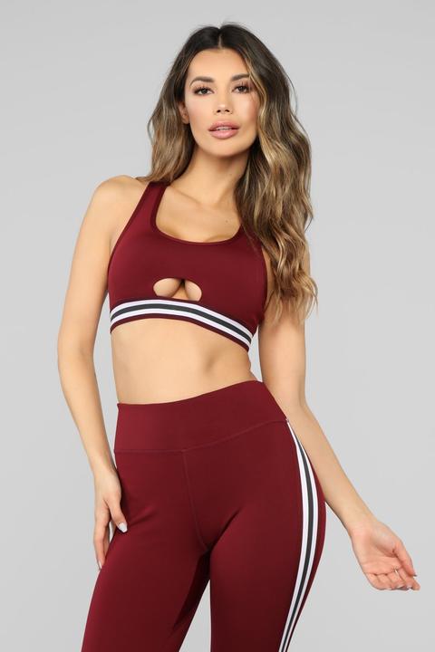 In The Game Sports Bra - Burgundy