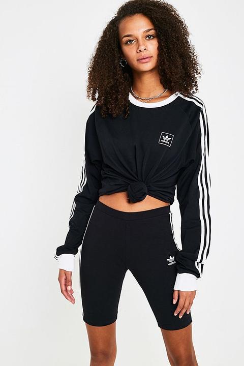 urban outfitters adidas