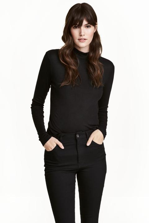 Fine-knit Turtleneck Top