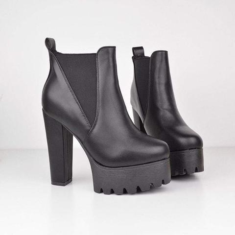 Layla - Black Platform Ankle Boots